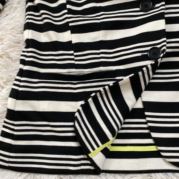 Loft Striped Scuba Brazer ๐ Black White & Lime - Picture 10 of 14